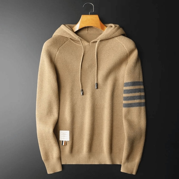 Le pull à capuche Français