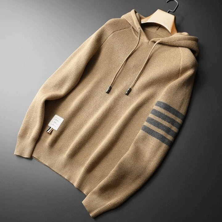 Le pull à capuche Français