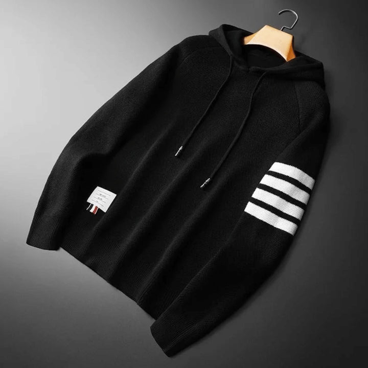 Le pull à capuche Français