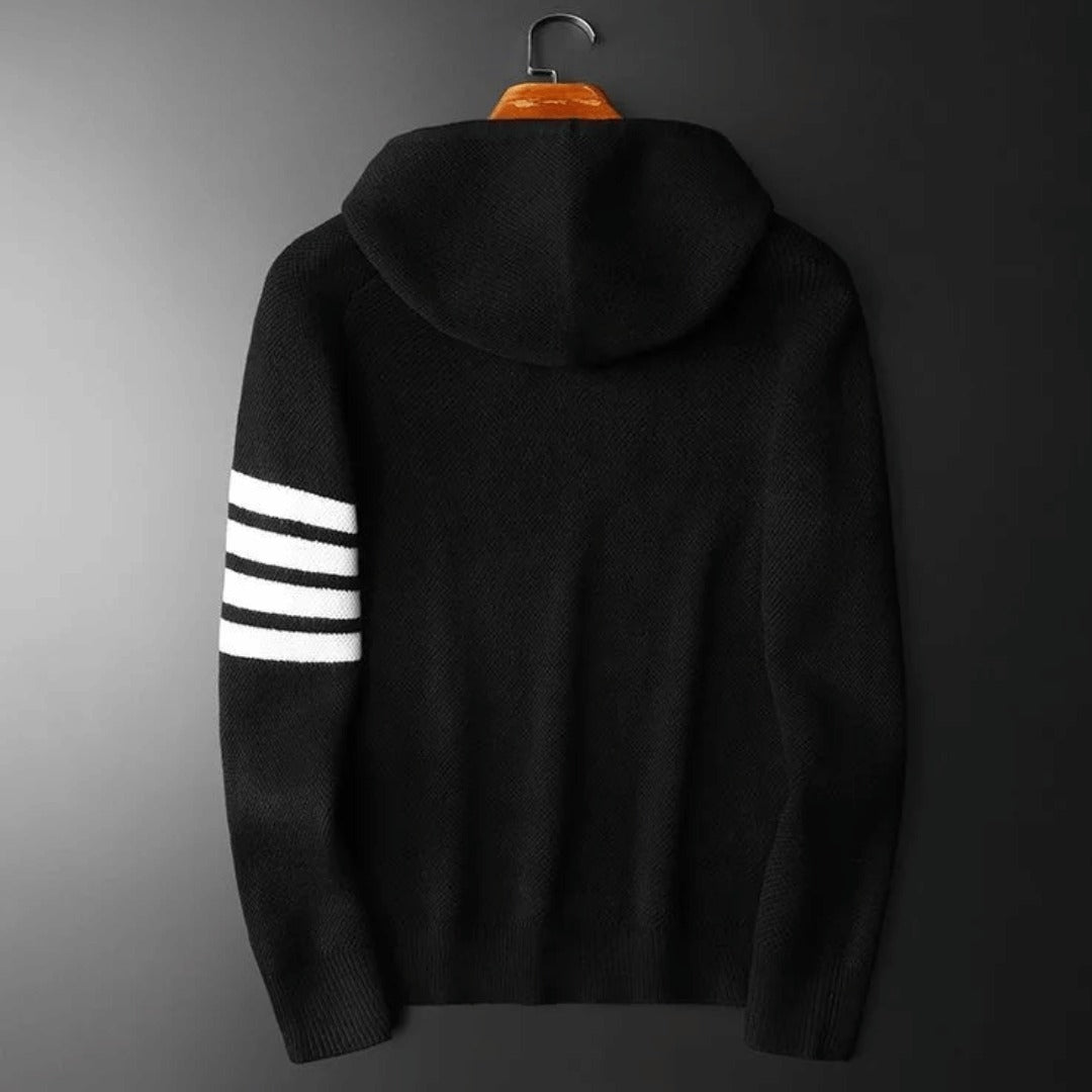 Le pull à capuche Français