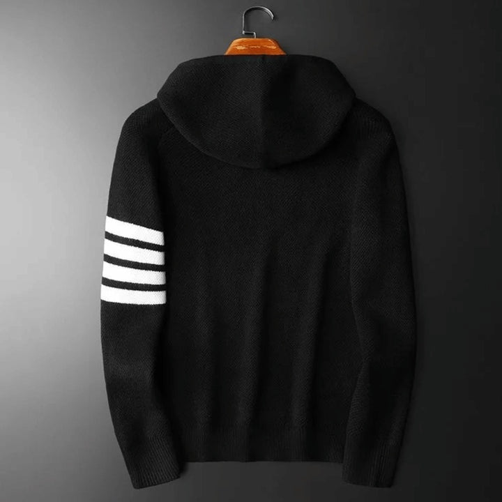 Le pull à capuche Français