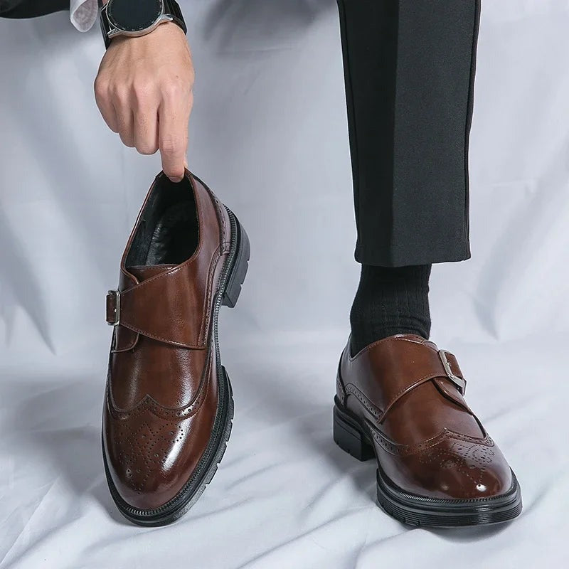 Chaussures habillées à boucle