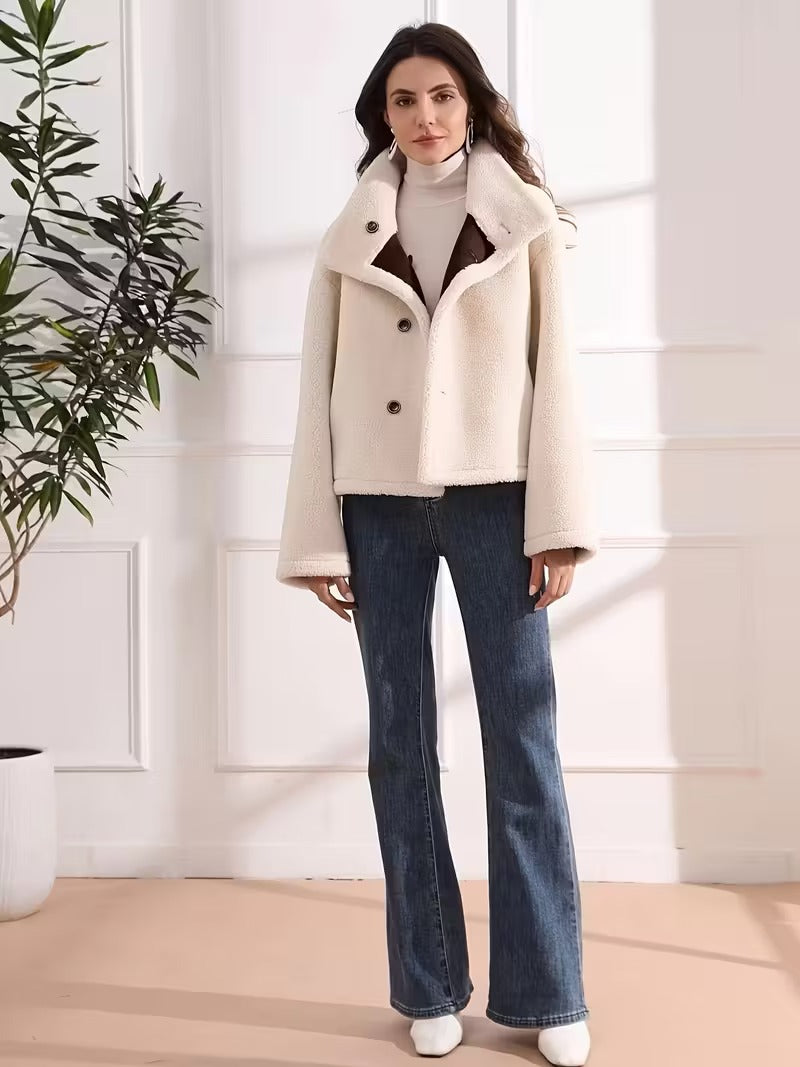 Élégant manteau réversible en fausse fourrure
