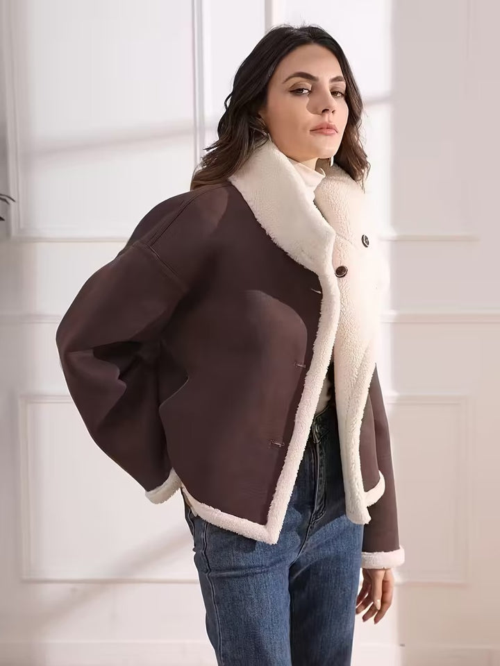 Élégant manteau réversible en fausse fourrure