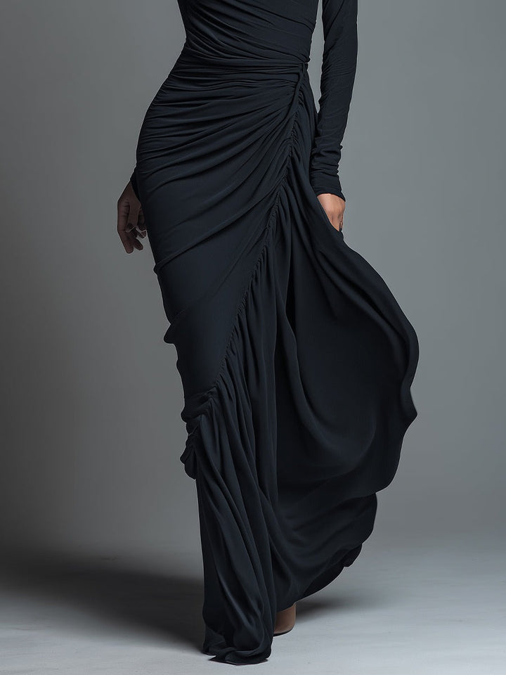Robe longue froncée en jersey noir élégant