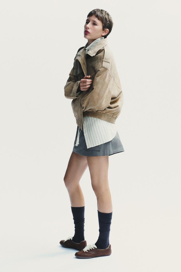 VESTE EN DAIM – CHIC INTEMPOREL