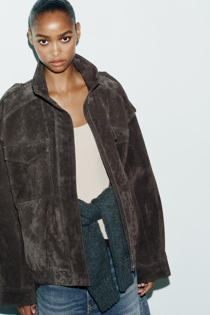 VESTE EN DAIM – CHIC INTEMPOREL