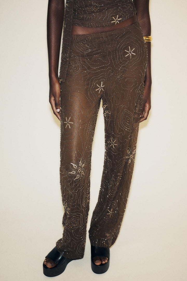 Ensemble orné de perles et sequins
