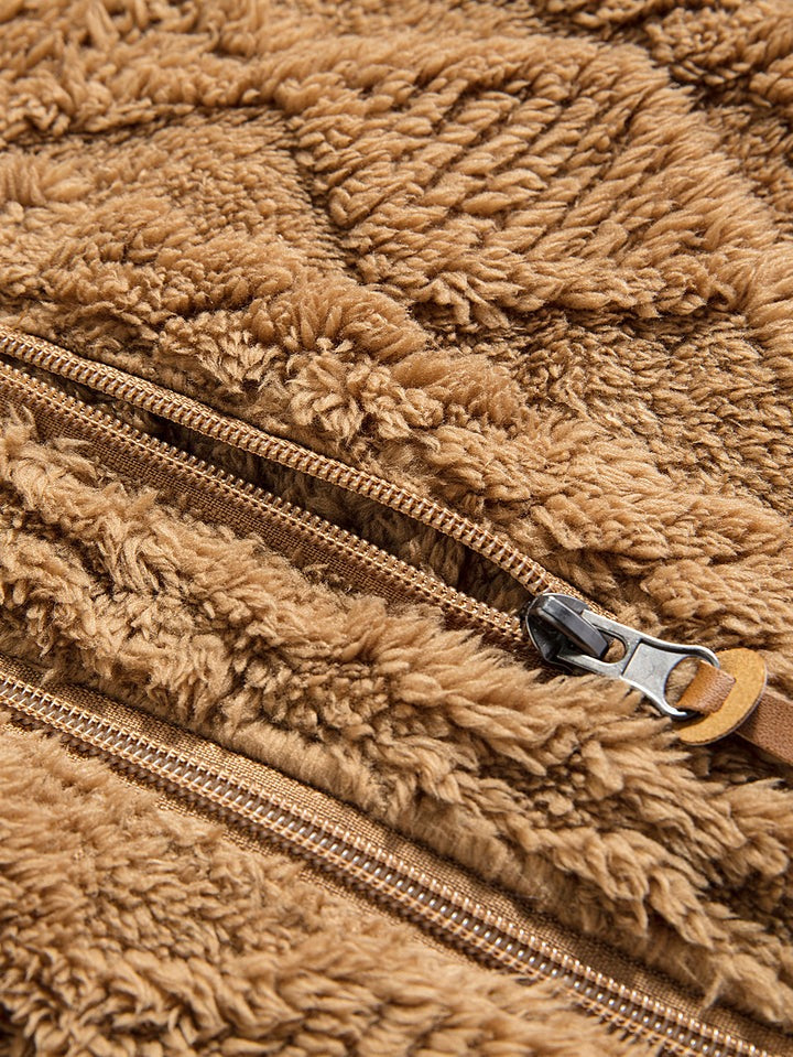Sweat à capuche teddy en jacquard géométrique
