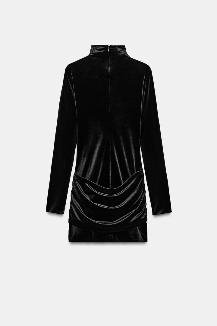 Robe courte en tissu de velours