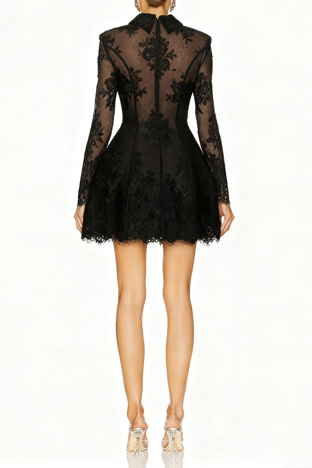 Robe courte en dentelle florale
