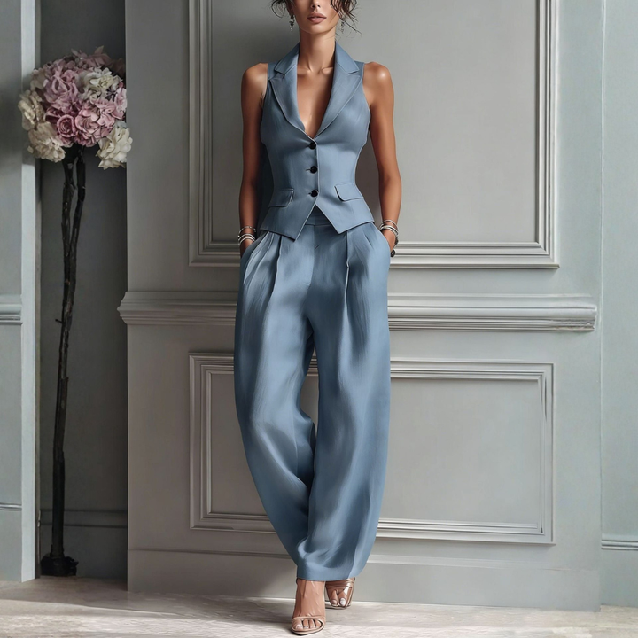 ELEGANT HALTER SET FOR WOMEN