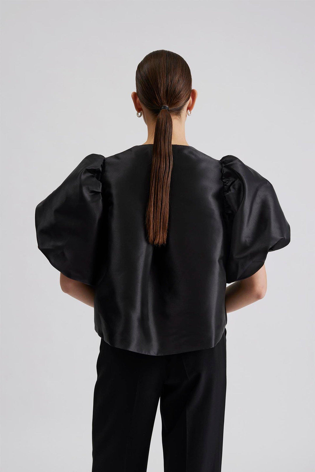 Chemise Cleo – Élégance aérée avec manches ballon