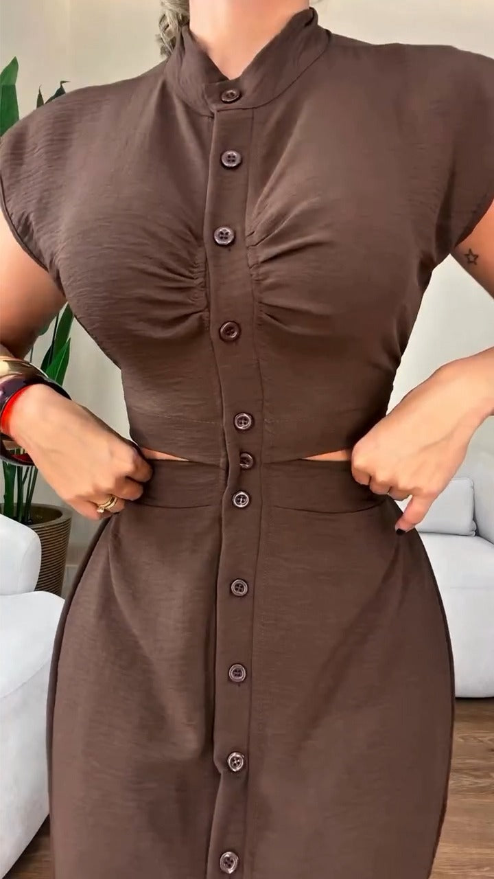 Robe décontractée boutonnée à col rond