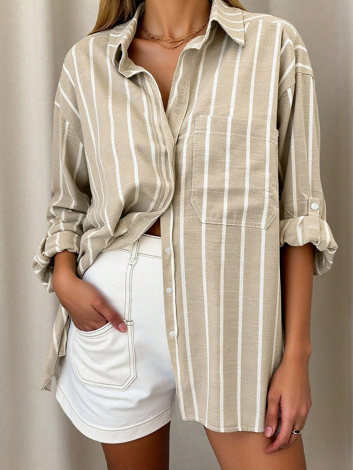 Chemise décontractée à rayures et épaules tombantes