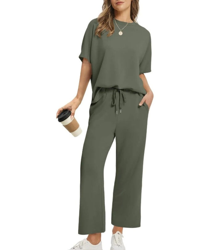 Katia | Tenue deux pièces à la coupe moderne