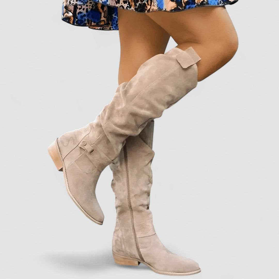 Nora | Stivale in Suede al Ginocchio