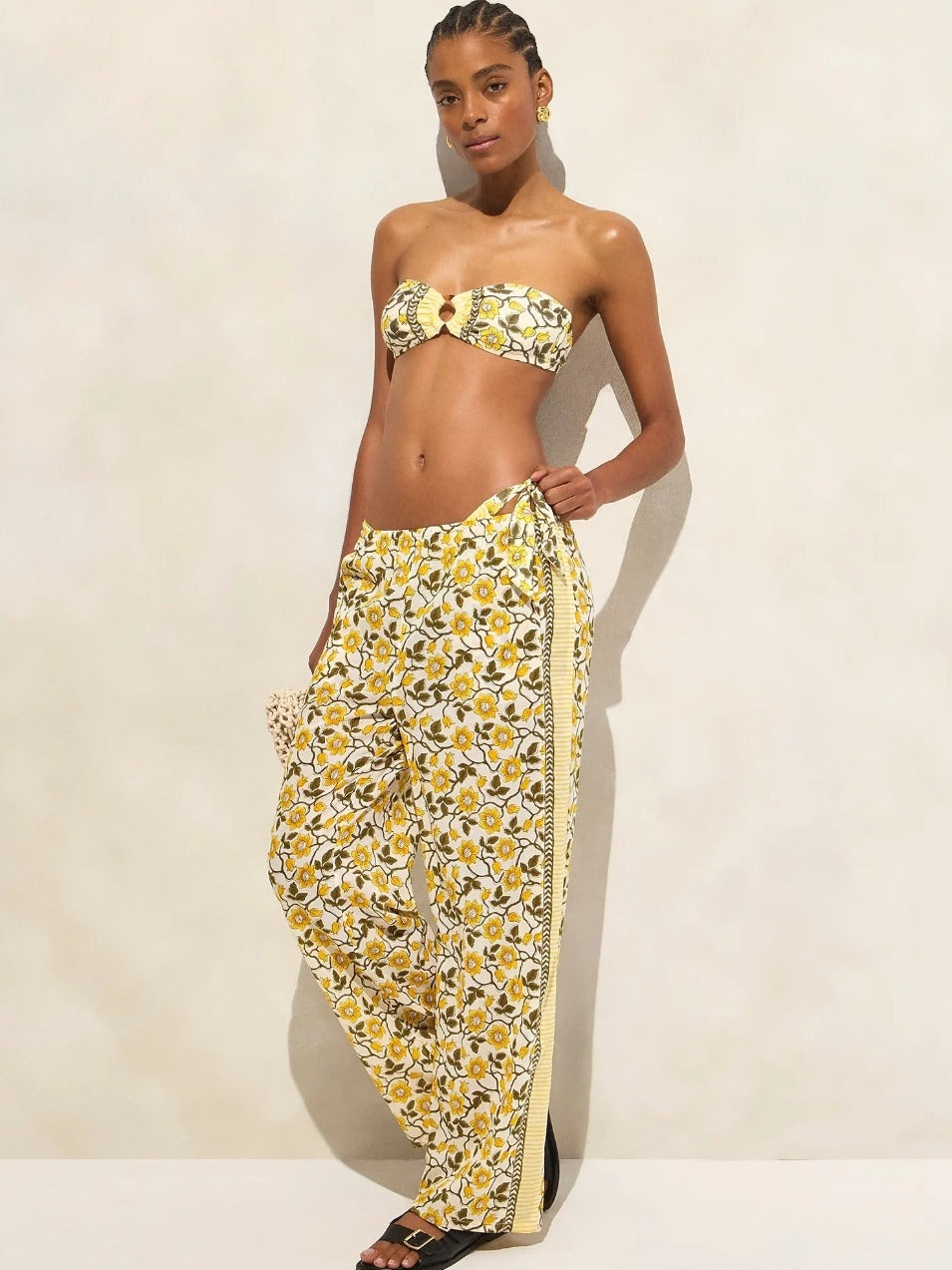 Ensemble pantalon à imprimé jonquille