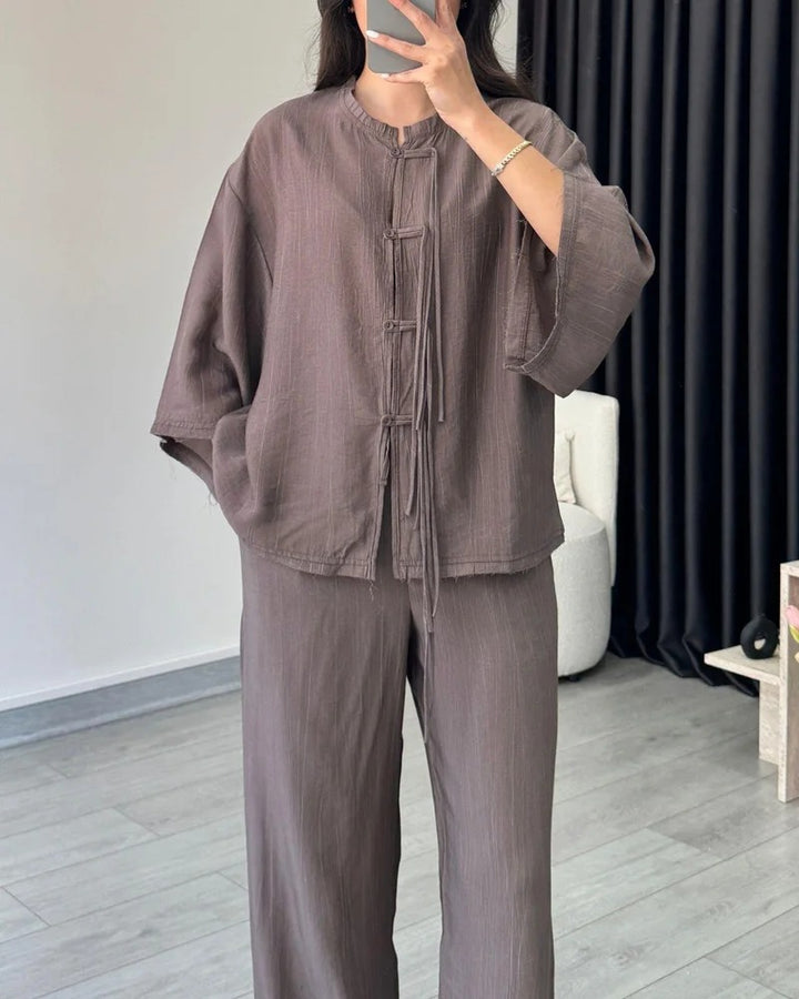 Ensemble deux pièces chemise boutonnée et pantalon tendance