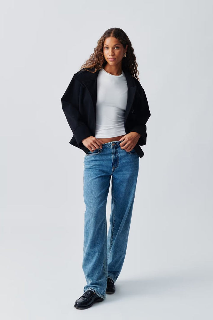 Manteau en laine à col montant