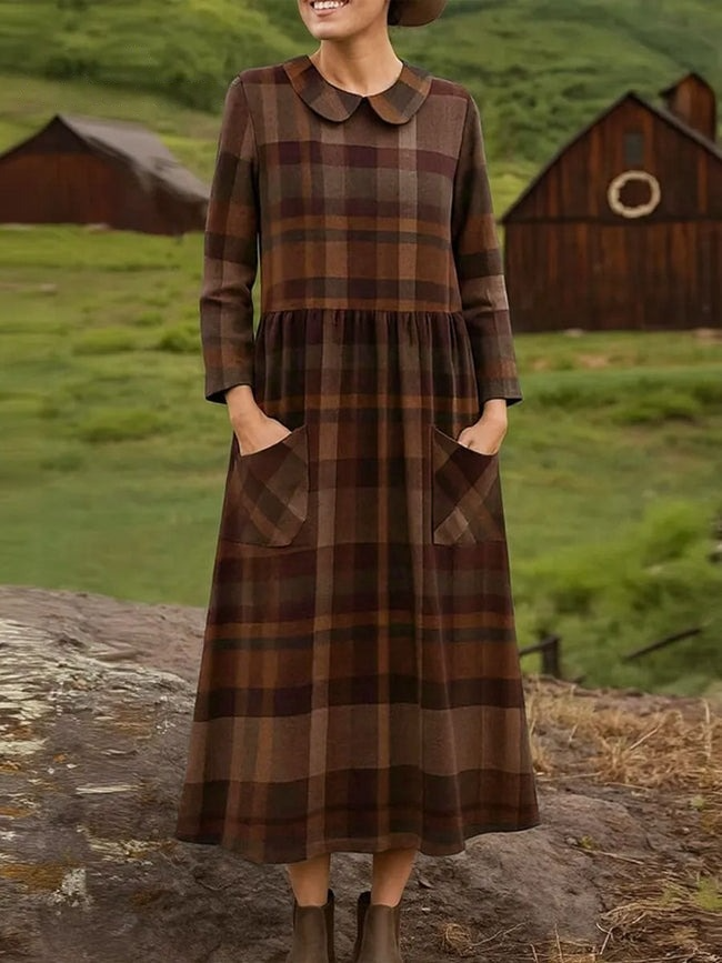 Robe ample à carreaux col Claudine et manches longues