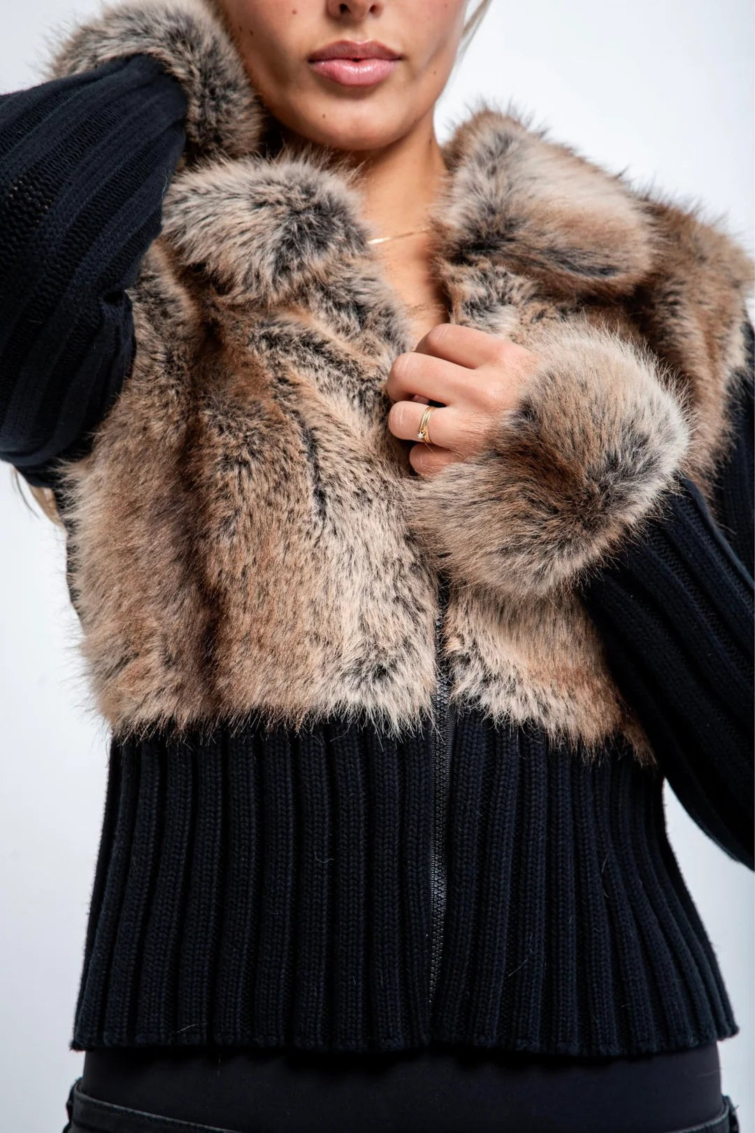 Cardigan zip en fourrure