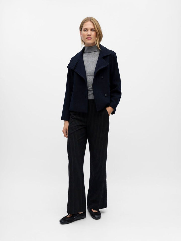Manteau en laine à col montant