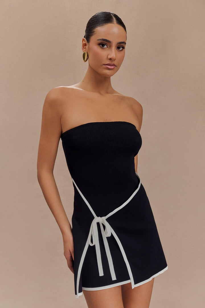 Mini-robe bustier en maille
