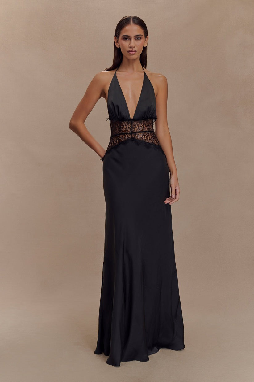 Robe longue en dentelle et satin