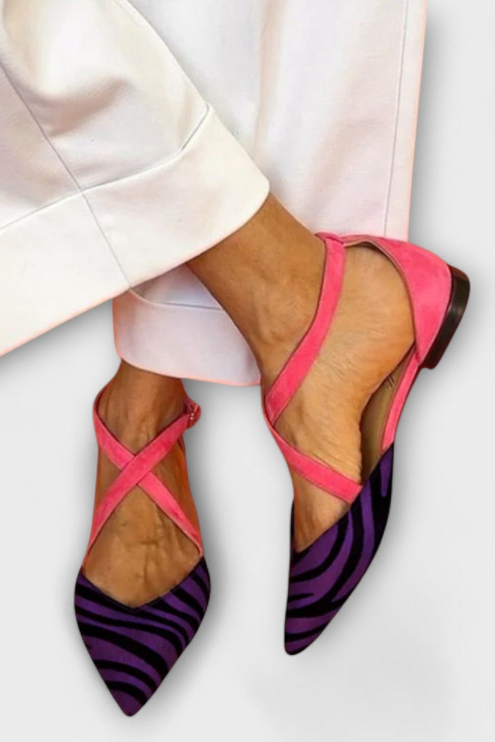 Ballerines à imprimé zèbre et bretelles croisées