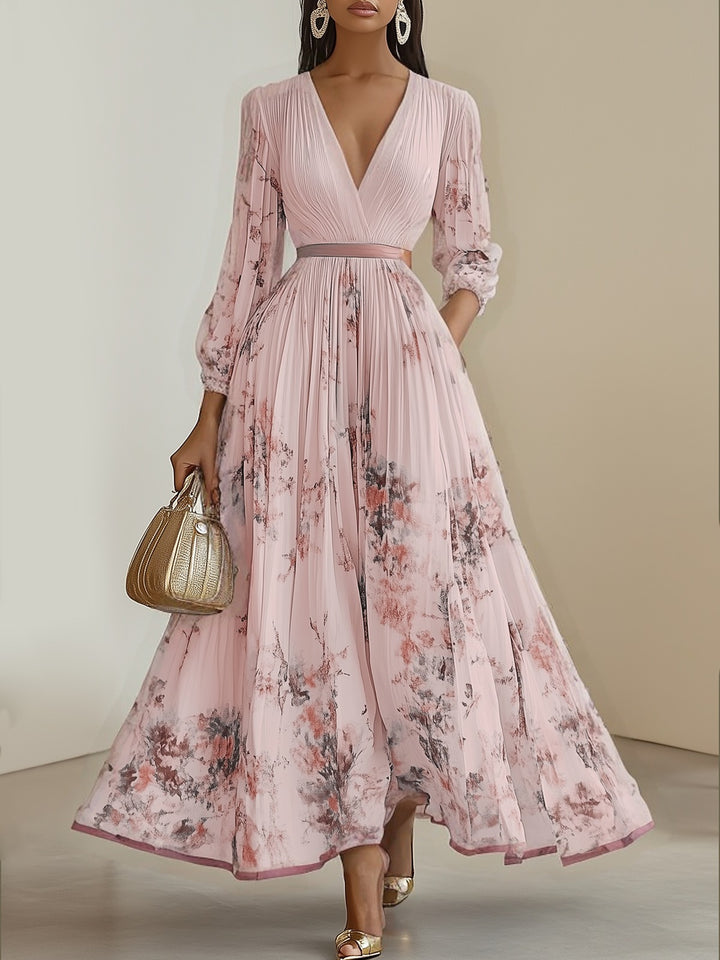 Robe longue plissée en mousseline de soie à fleurs