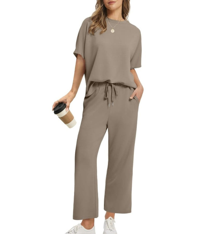 Katia | Tenue deux pièces à la coupe moderne