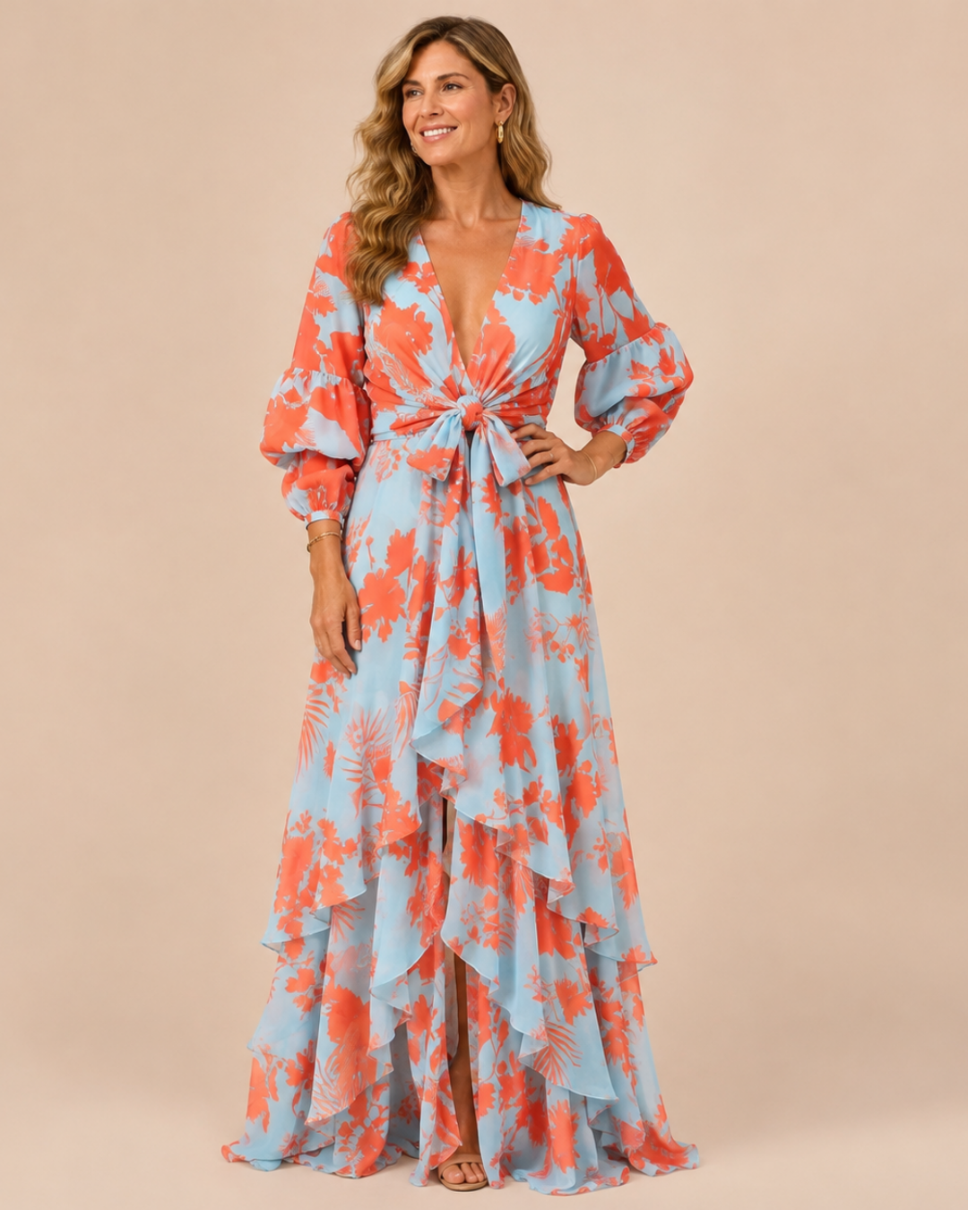 Vestido Maxi Floral de Cassandra™ con Capas