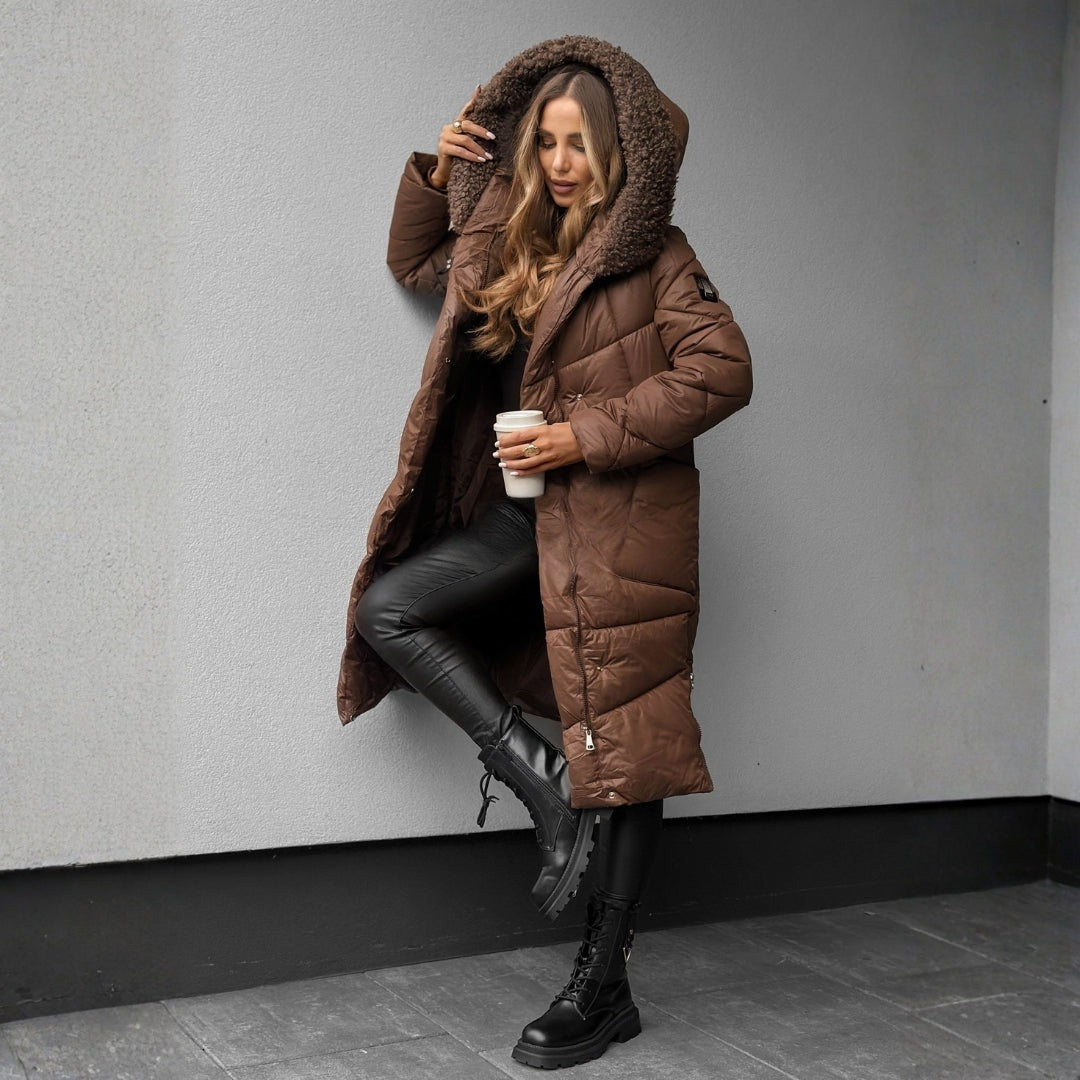 Manteau matelassé à capuche pour une élégance hivernale