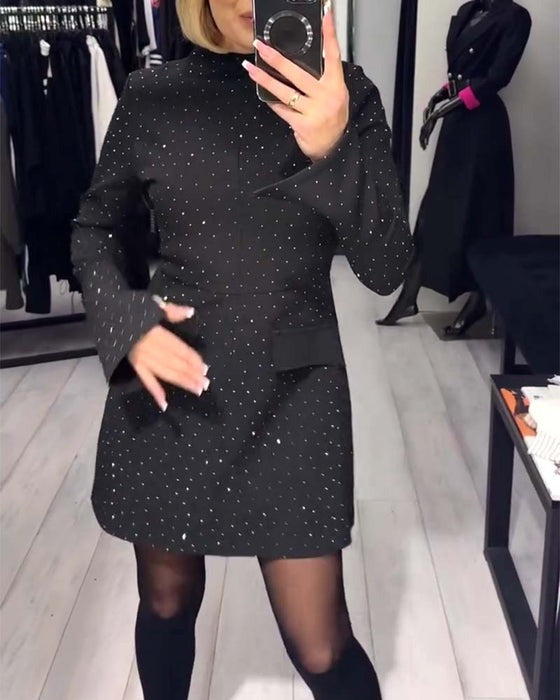 Robe élégante et subtilement scintillante
