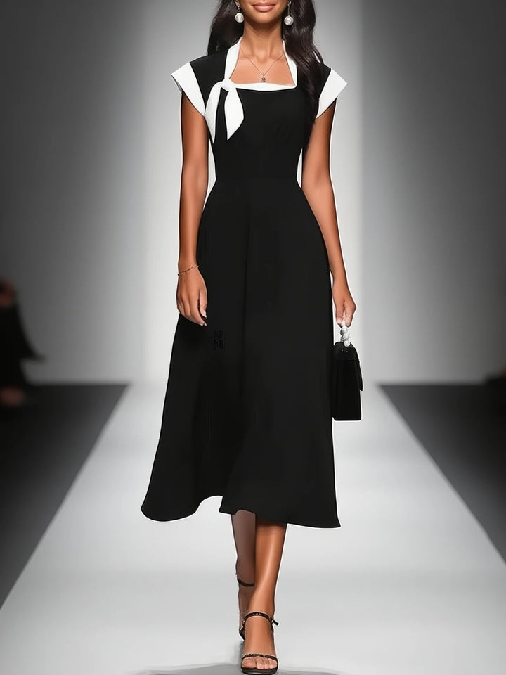 Robe mi-longue à col carré