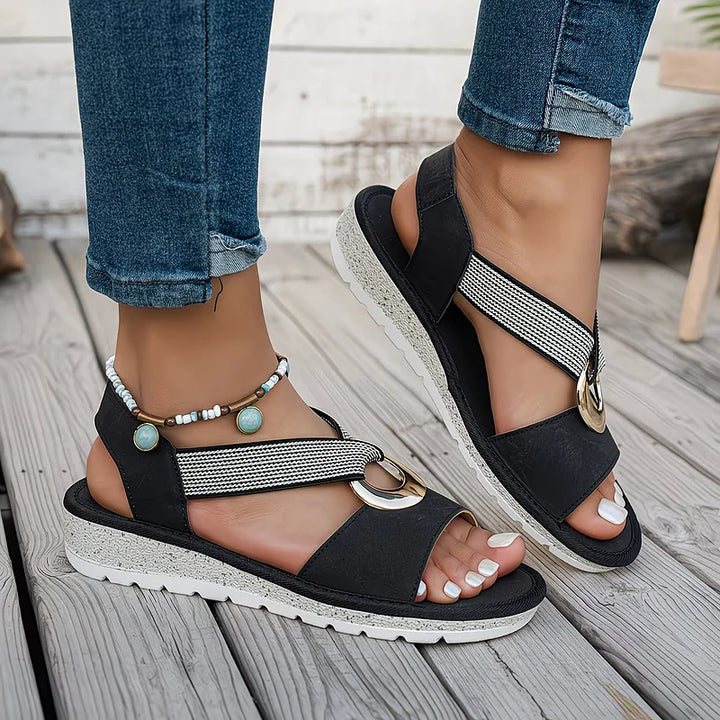FLAT SANDALS FOR WOMEN