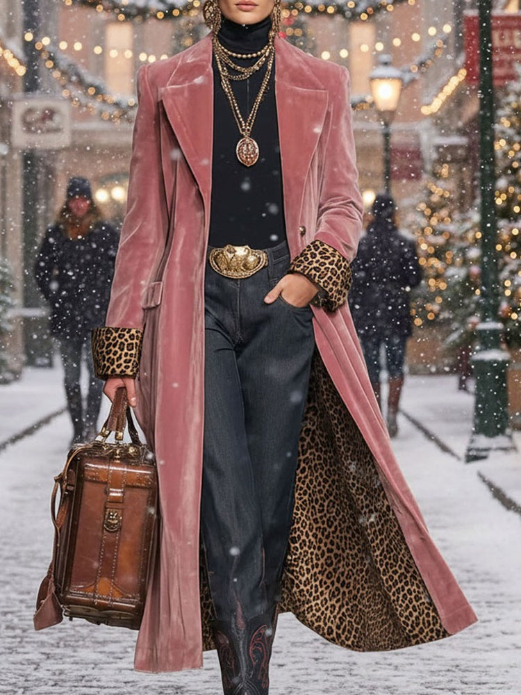 Manteau à revers en velours et imprimé léopard