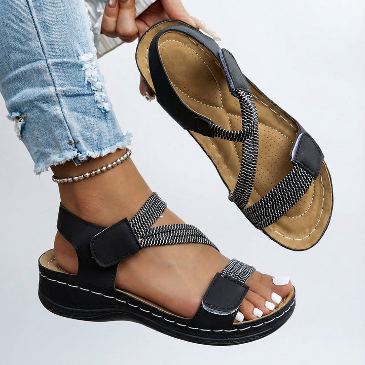 RELAXED SUMMER SANDALS FOR WOMEN