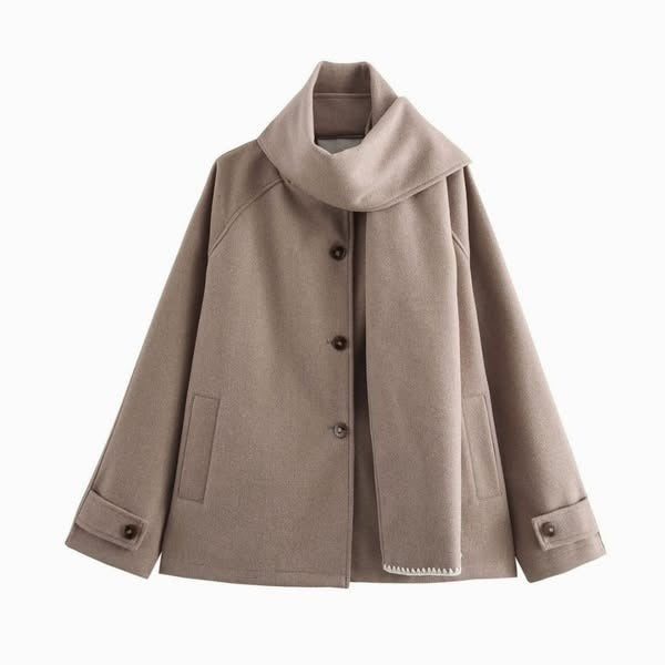 Manteau à cape en laine surdimensionné