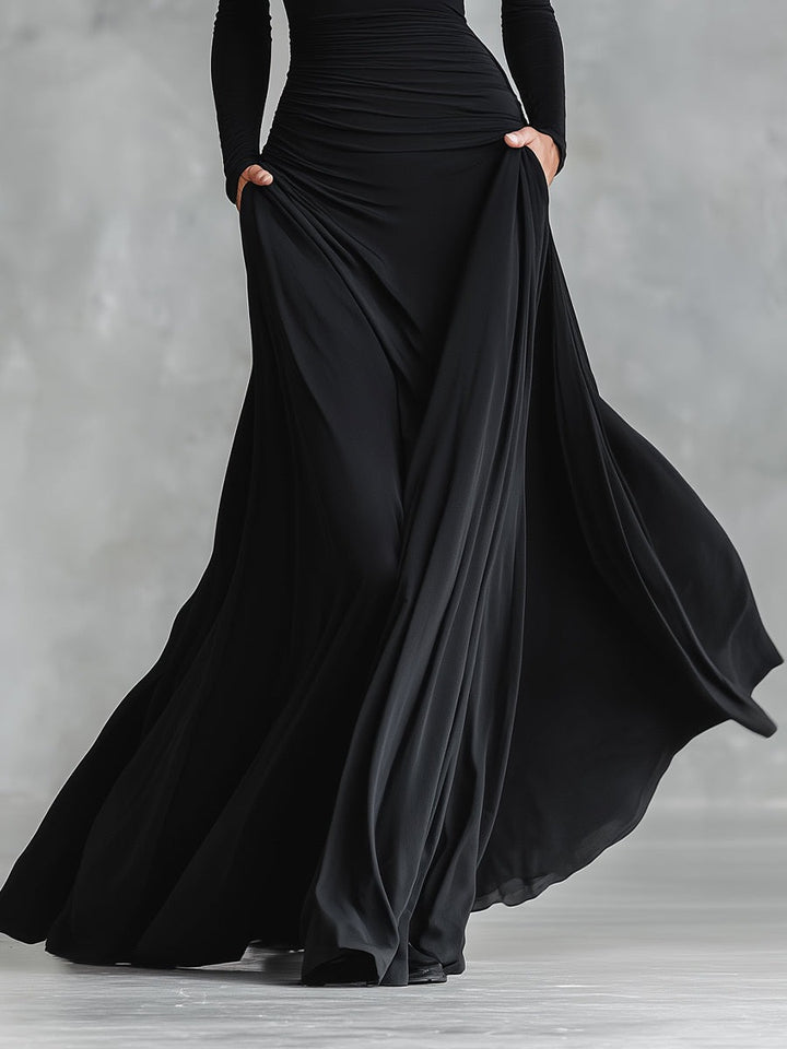 Robe longue en crêpe froncée à col bateau