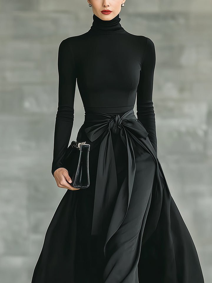Robe longue évasée à col montant en maille extensible