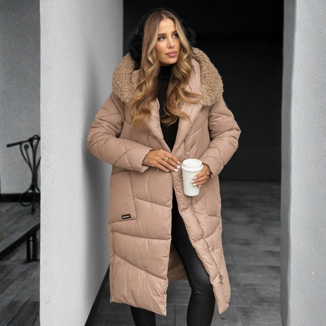 Manteau matelassé à capuche pour une élégance hivernale