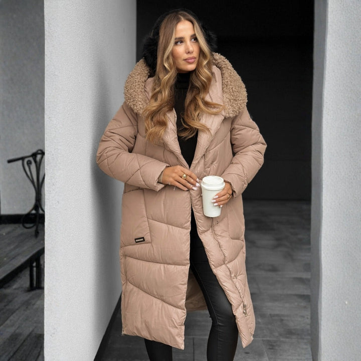 Manteau matelassé à capuche pour une élégance hivernale