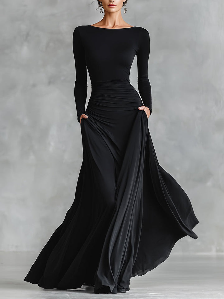 Robe longue en crêpe froncée à col bateau