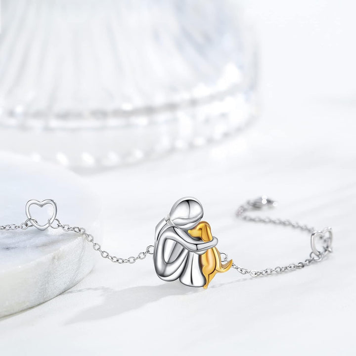 The Eternal Embrace - Bracelet