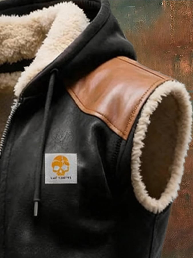 Veste sans manches à capuche avec intérieur fourrure