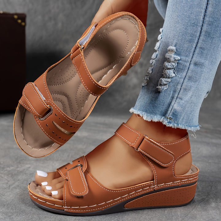 ERGONOMIC SANDALS FOR WOMEN