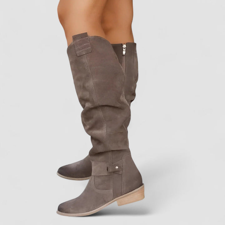 Nora | Stivale in Suede al Ginocchio