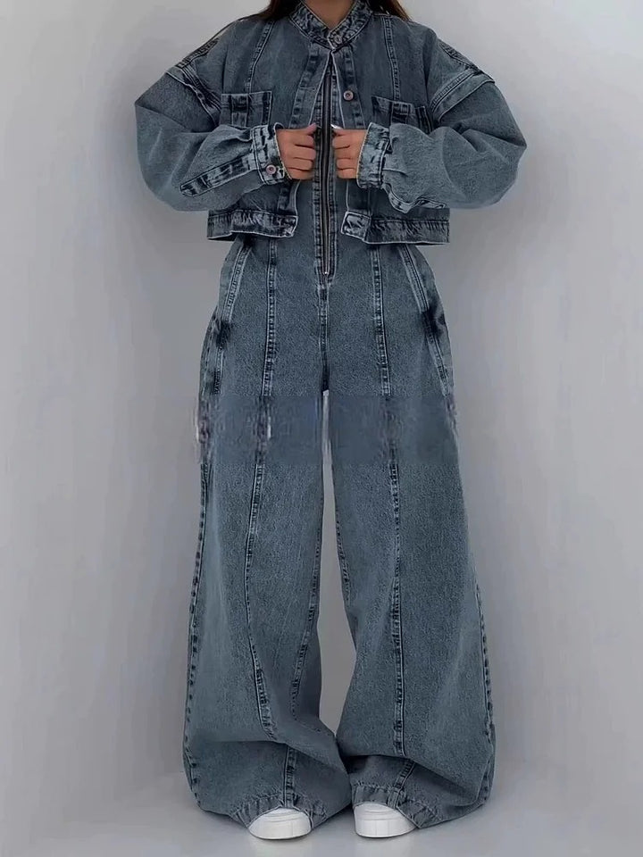 Ensemble combinaison et veste en jean